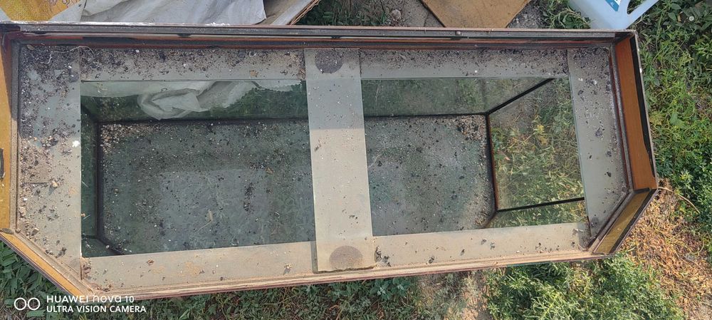 Продам аквариум на 45 литров.