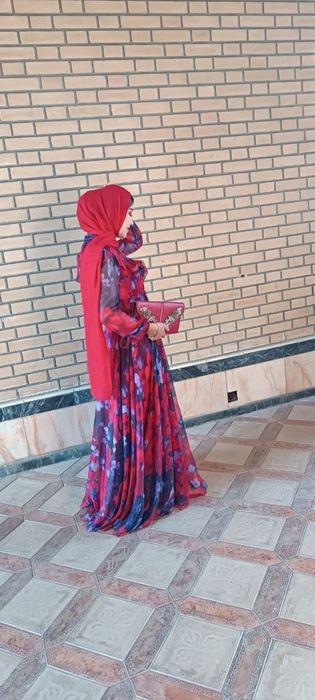 Платье вечерное