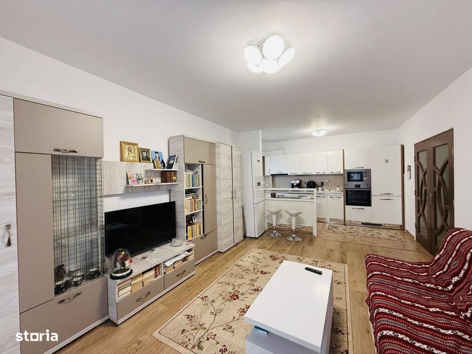De închiriat – apartament 3 camere, Oradea - IMOBIHOR — fotografia 1