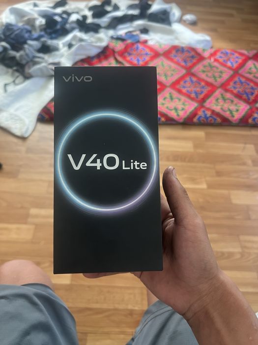 Продам vivo 40 lite