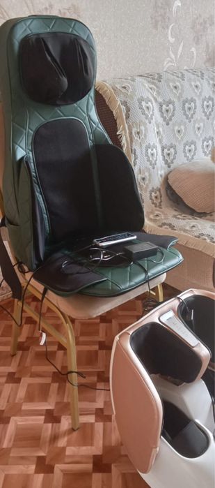 Массажное кресло