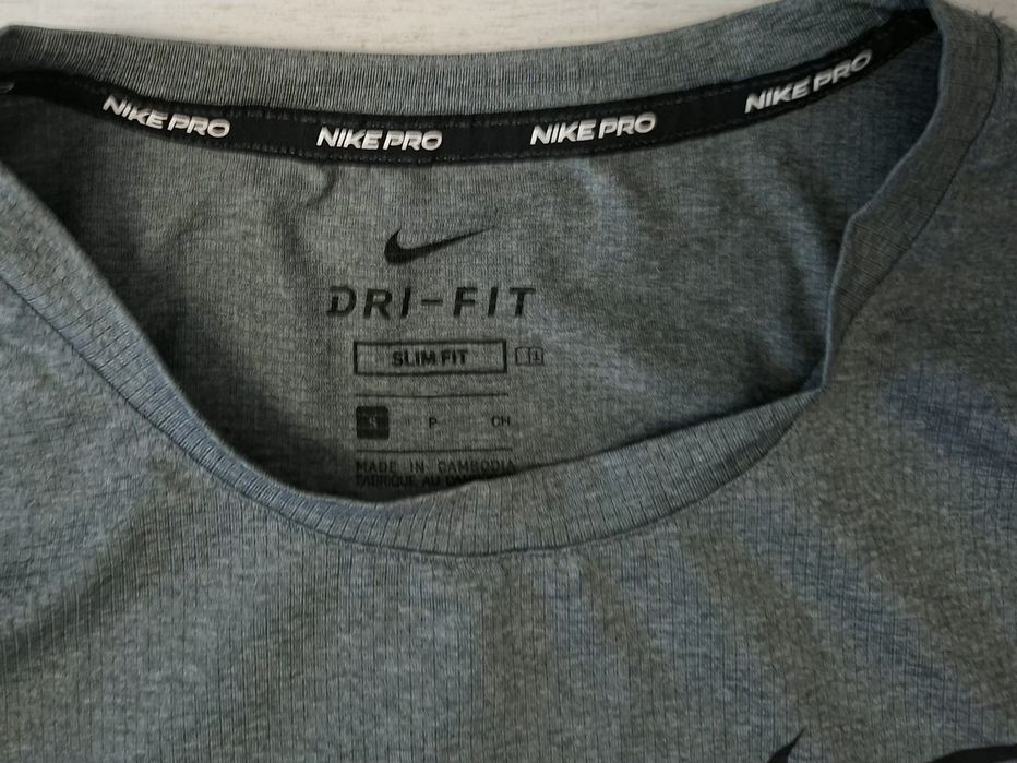 Nike Pro-Ориг. Тениска Нова!