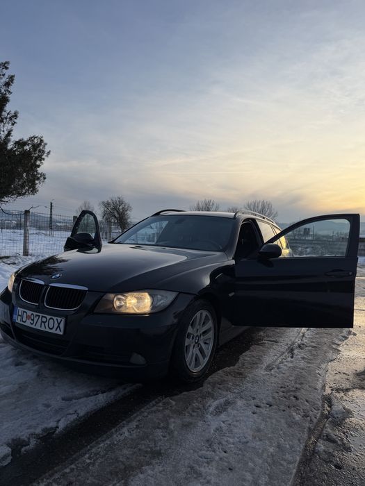 Vând BMW seria 3 E91