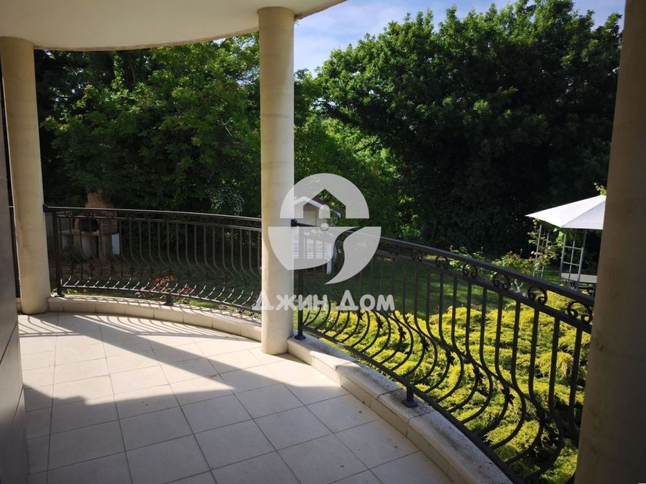 Продава се Тристаен апартамент в Обзор - 112 кв.м за 632 €/кв.м - Снимка #7