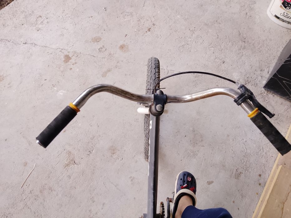 Велосипед , пробитые колёса