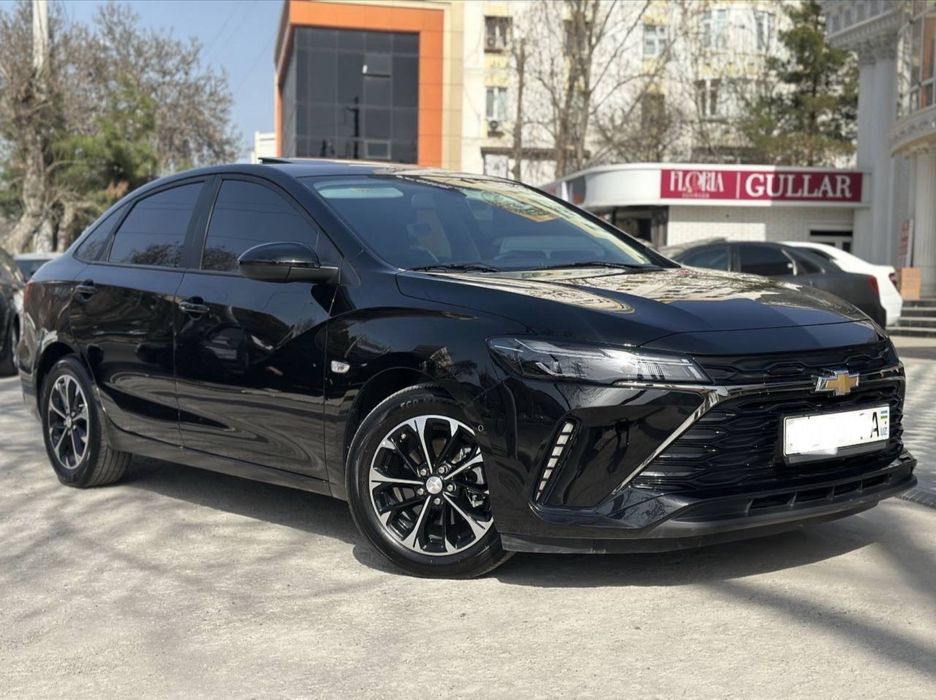 Monza 1.3 turbo Срочно