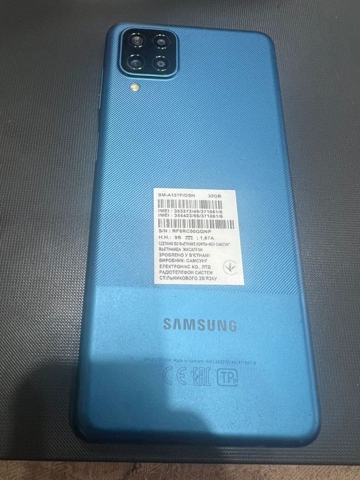 Продам телефон смартфон samsung a12