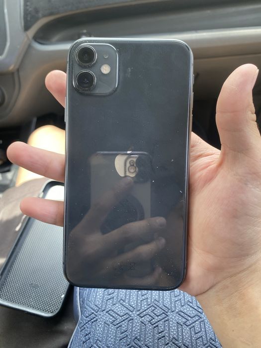Iphone 11 в хорошем состоянии