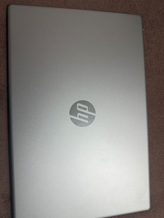 Se vinde Laptop mai multe detalii in privat