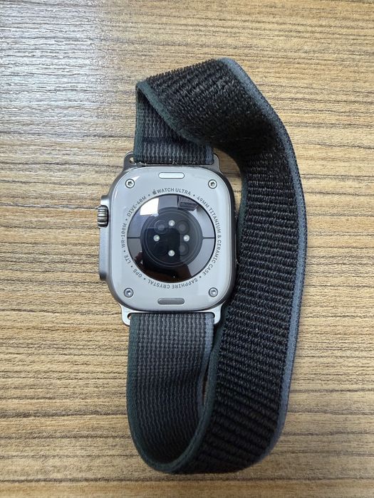 Apple Watch Ultra 2 - 49mm