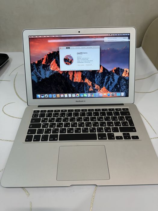 Macbook air 15год