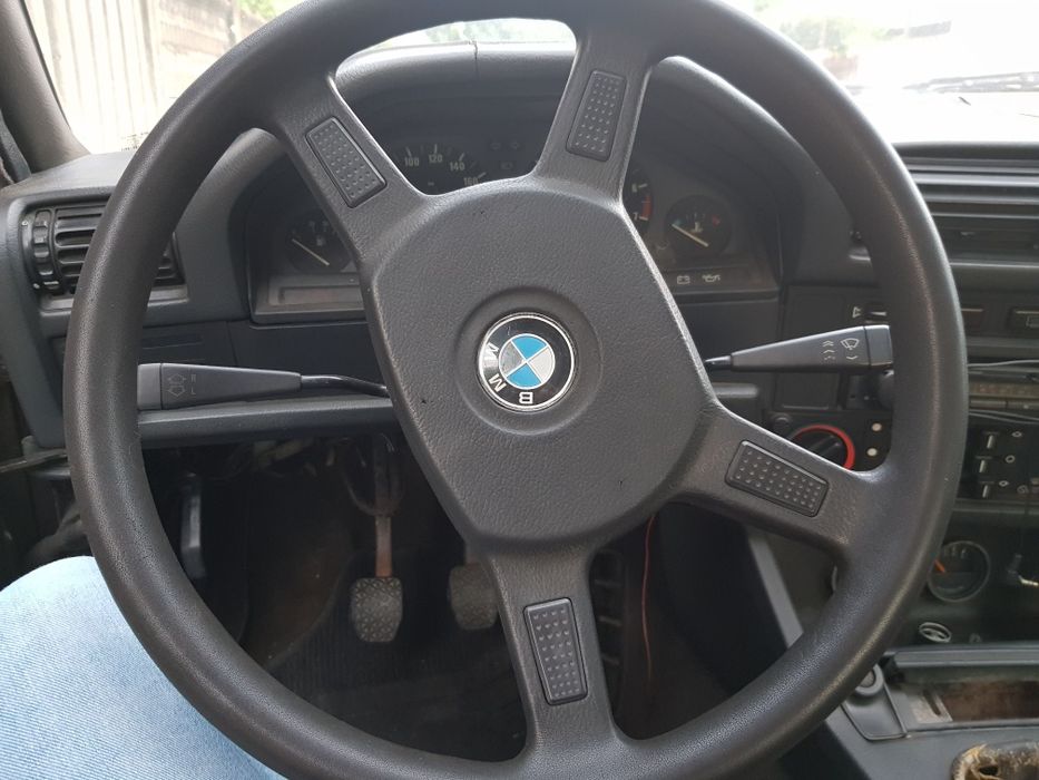 BMW e30 316 couple  trapa an 1985 plus piese