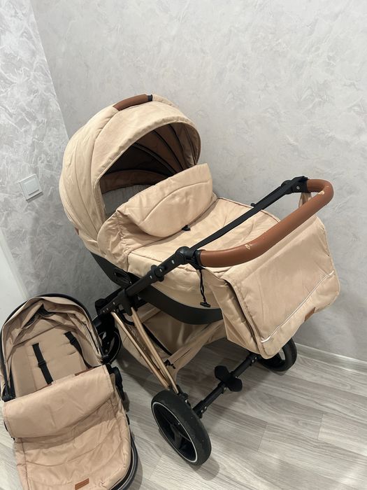 Продам коляску 2в1