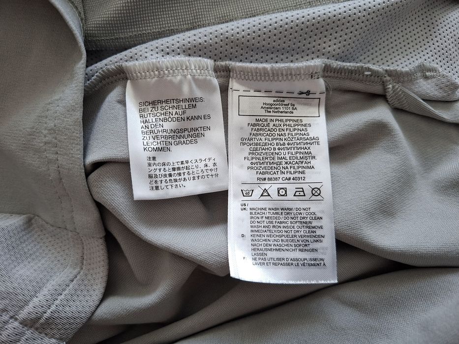 Adidas-Страхотна ориг.блуза