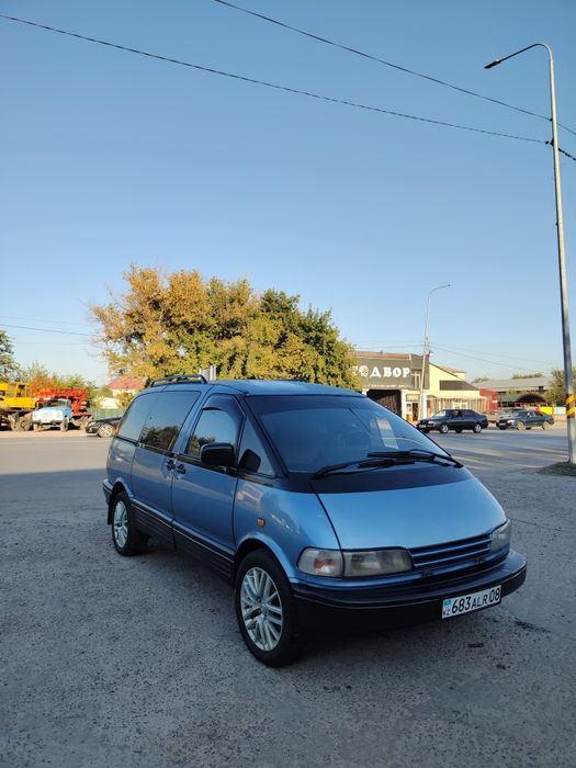 Тойота Превия 1995 срочно!