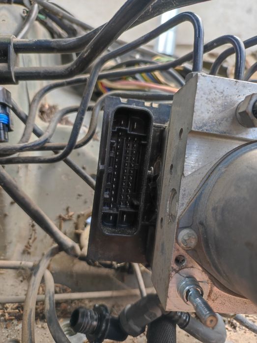 ABS модул Bosch за Пежо-407(фейслифт)