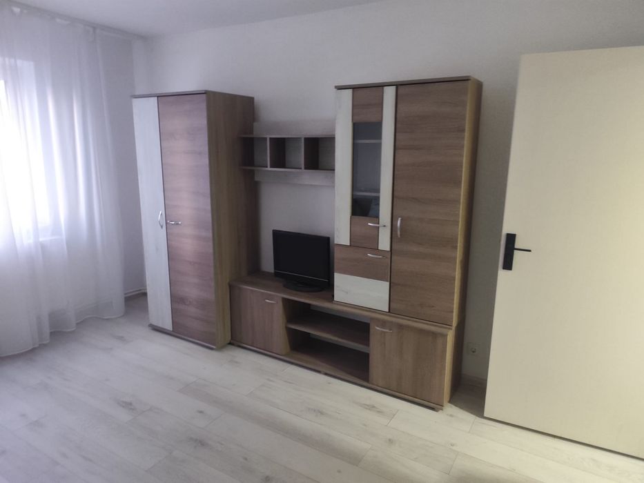 Apartament de vanzare doua camere 9 Mai