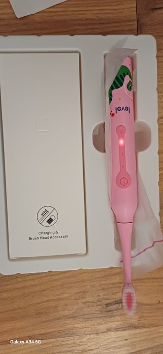 Periuță de dinti electrica pentru copii cu 6 capete