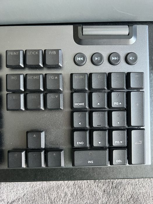 Геймърска клавиатура Logitech G915 X Wired Linear