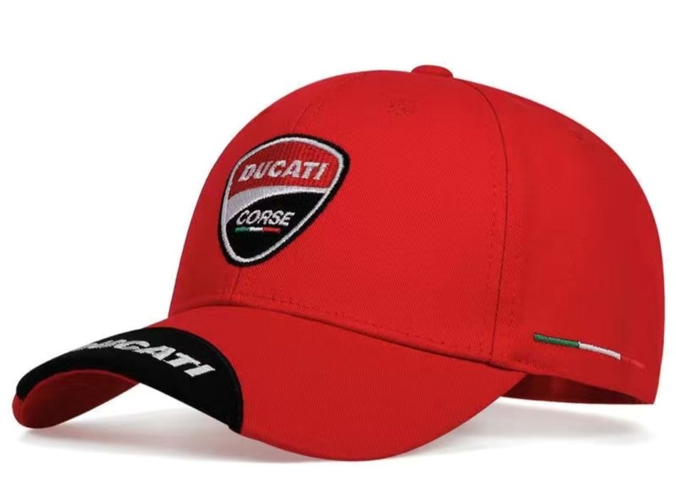 Кепки для мужчин и женщин