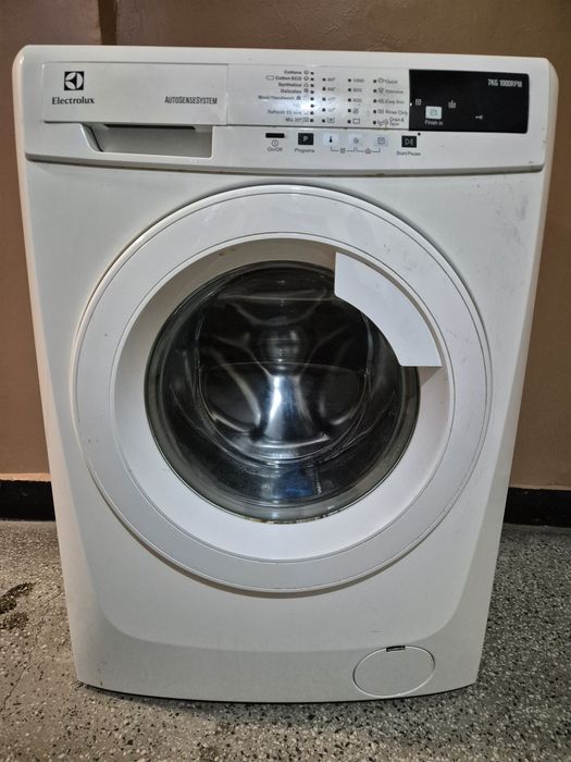 Пералня Електролукс