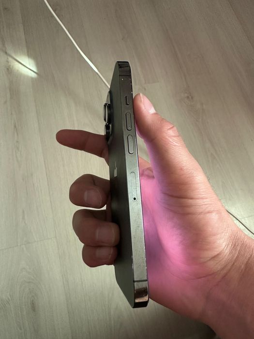 Айфон 13про 256в идеале