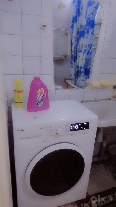 Юнусобод тум 12. Кв 12 уй 5 этажли дом 2 этаж 3 хона студентларга дом