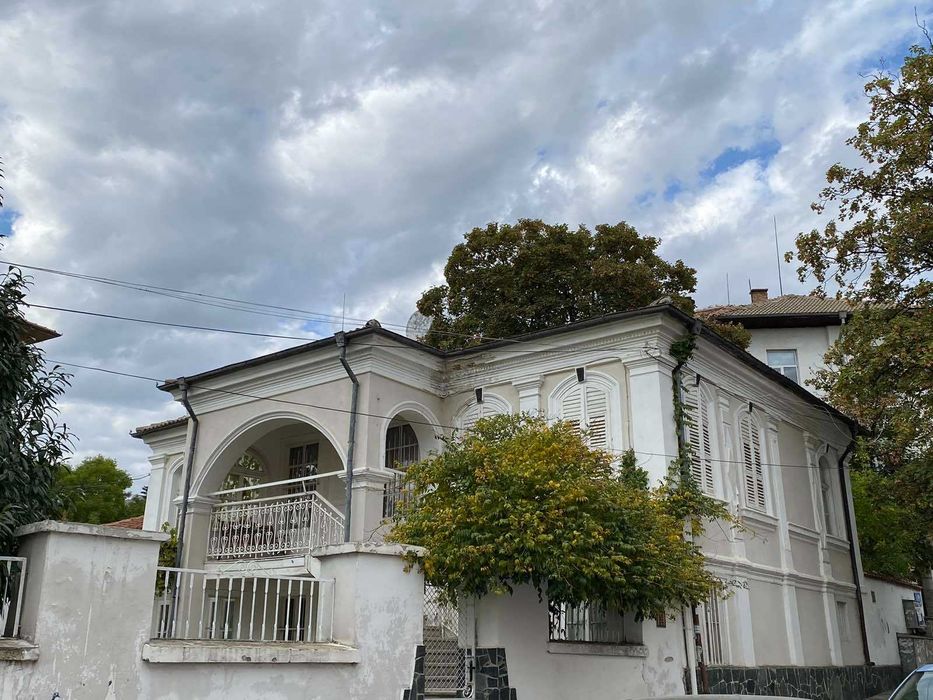 Продава се Къща в Карлово - 290 кв.м за 1276 €/кв.м - Снимка #18