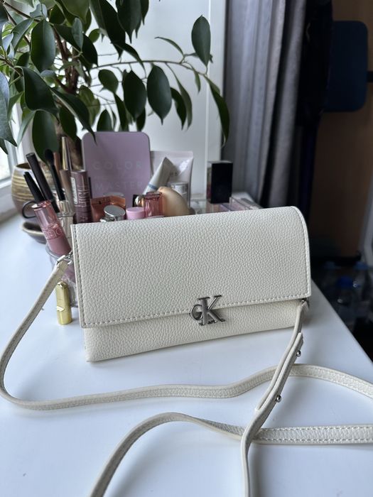 Сумки Calvin Klein , Guess новые  Оригинал