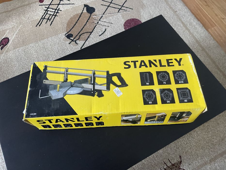 Стусло поворотное Stanley 1-20-800 с ножовкой, новое