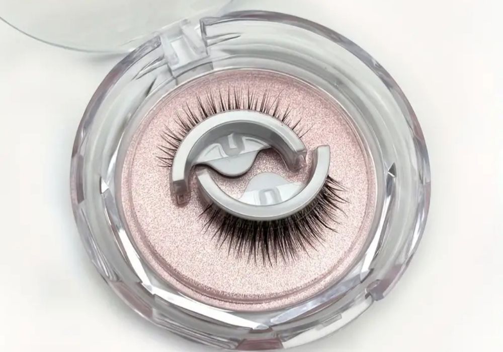 Самозалепващи мигли