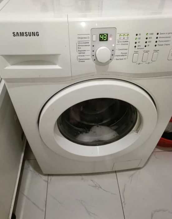 Плита, кухонный гарнитур