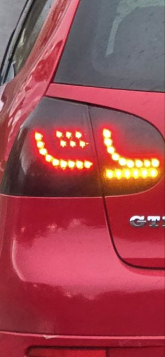 Диодни LED стопове VW Golf 5