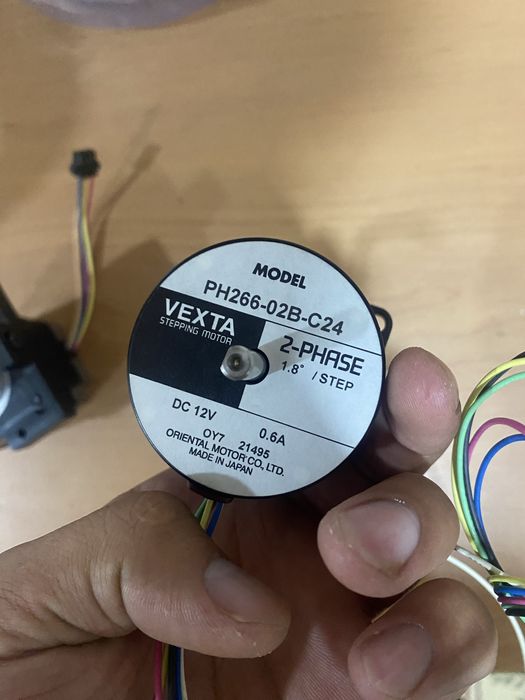 Шаговые моторы. Есть разные типы