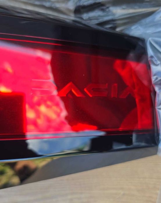 Stop stânga dreapta Dacia Bigster 2024-2026 265501811R/265550611R