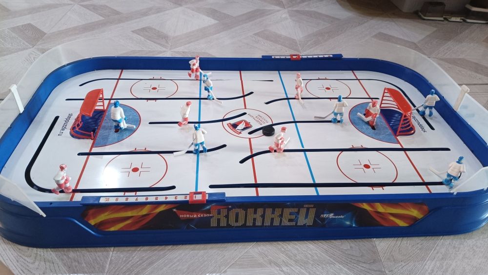 Настольный хоккей