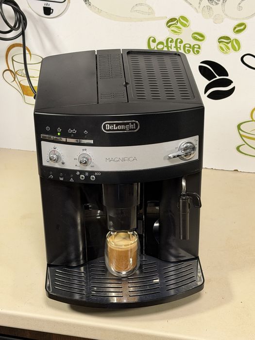 Кафемашина кафе автомат delonghi magnifica с гаранция