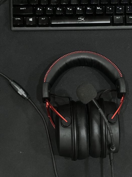 HyperX Cloud II с проводом