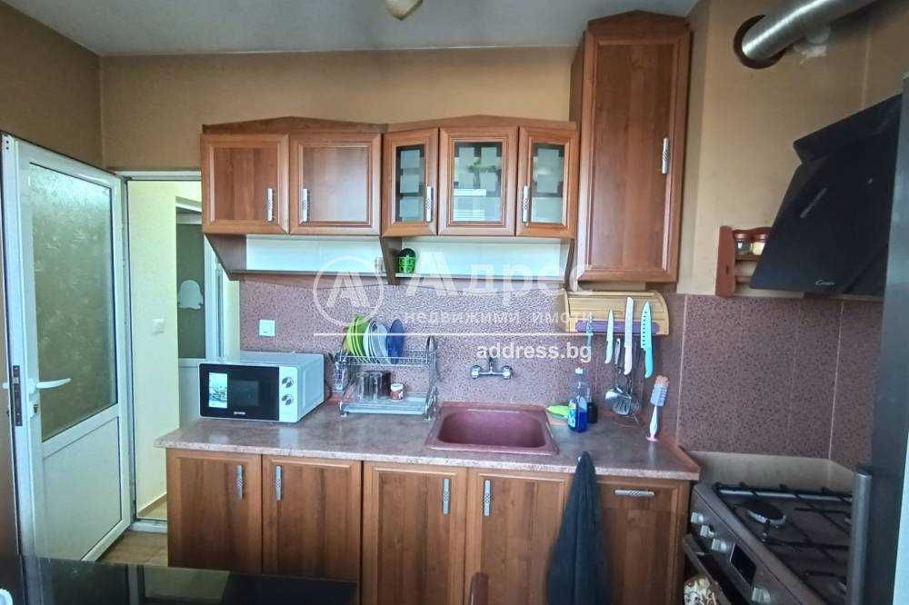 Продава се Двустаен апартамент в Разград, Бели Лом - 62 кв.м за 987 €/кв.м - Снимка #6