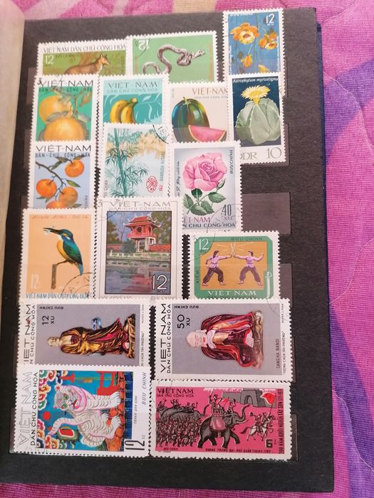 Продавам колекция от марки