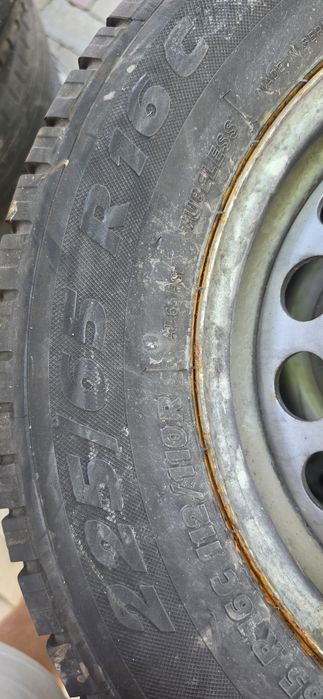 Vând jante cu cauciucuri C-uri de sprinter si transporter