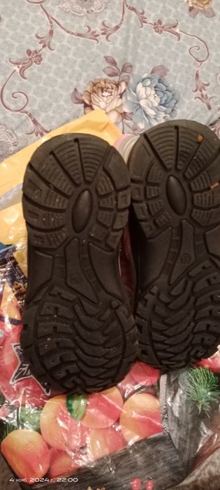 Ботинка детский осенний