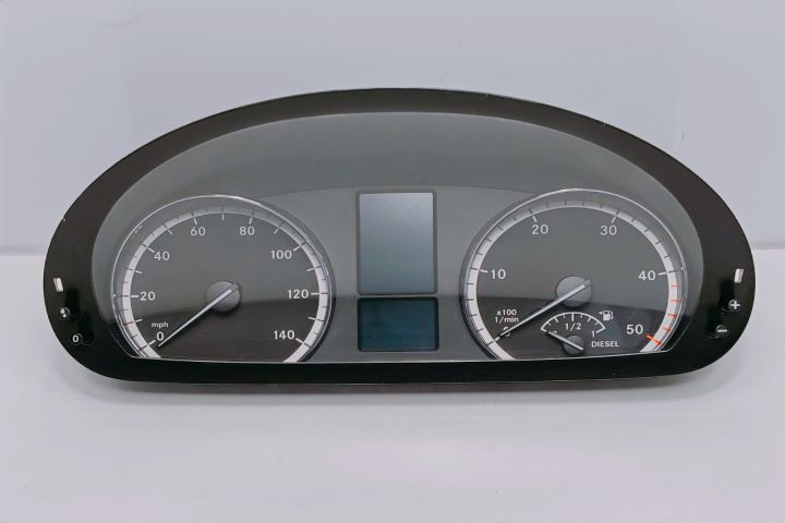 Ceas bord  A6399001000 Mercedes-Benz Vito W639