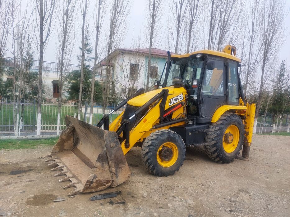 Ekskavator JCB 2DX