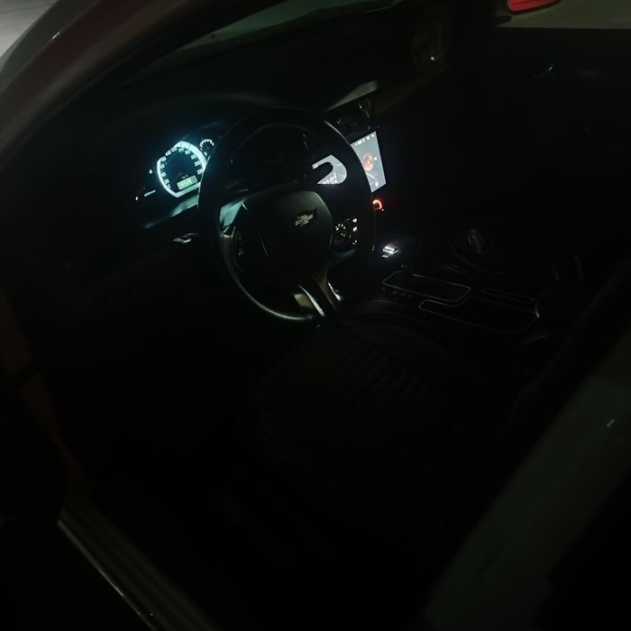 Лоситт 1.8 2011йил