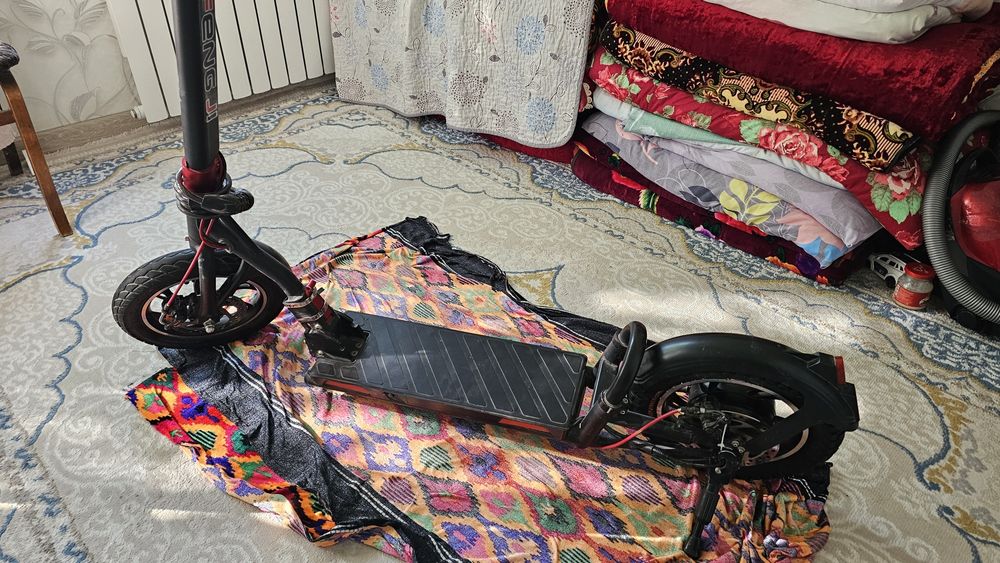 электросамокат / электросамокат