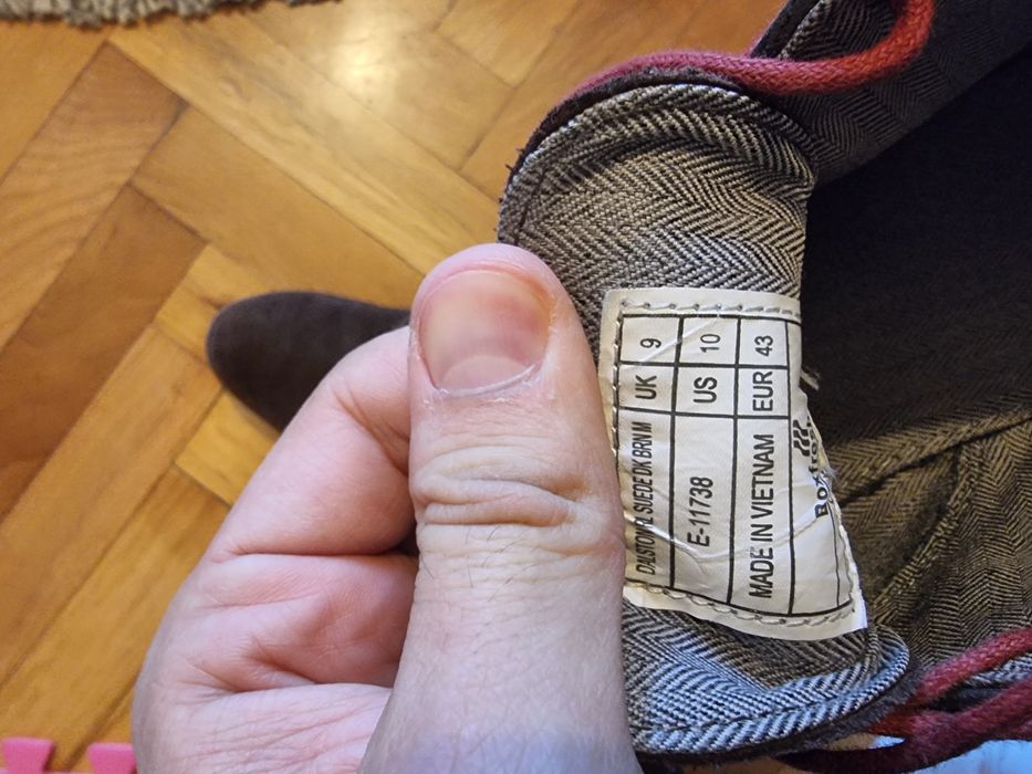 Vand papuci pantofi casual 43 maro