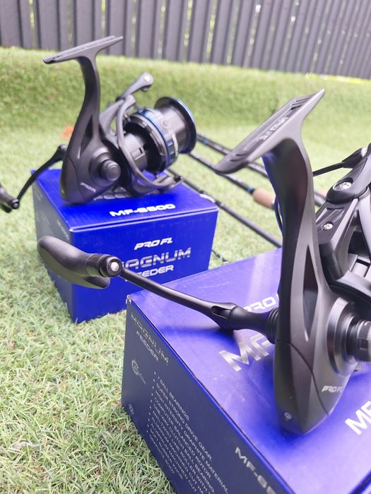SET 2 Lansete Aventador Distance FEEDER 3.90m 180g + 2 Mulinete FL Mag