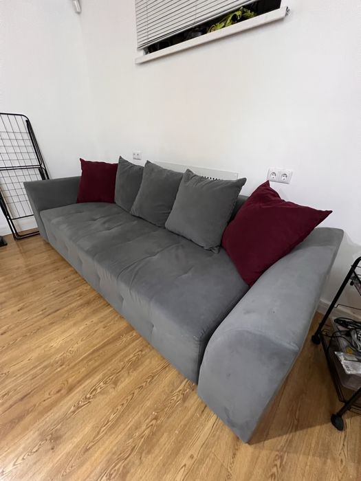 Диван удобный ,срочьно продажа