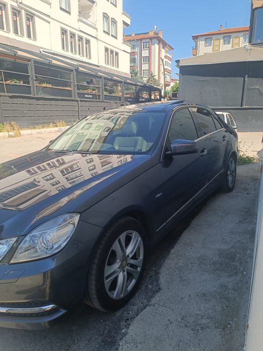 Mercedes E250 Volan Pe Dreapta